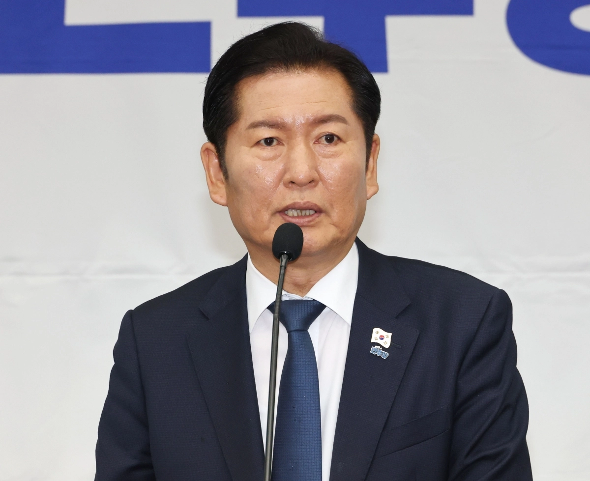 정청래 더불어민주당 대표가 27일 국회에서 열린 의원총회에서 발언하고 있다. 2025.11.27