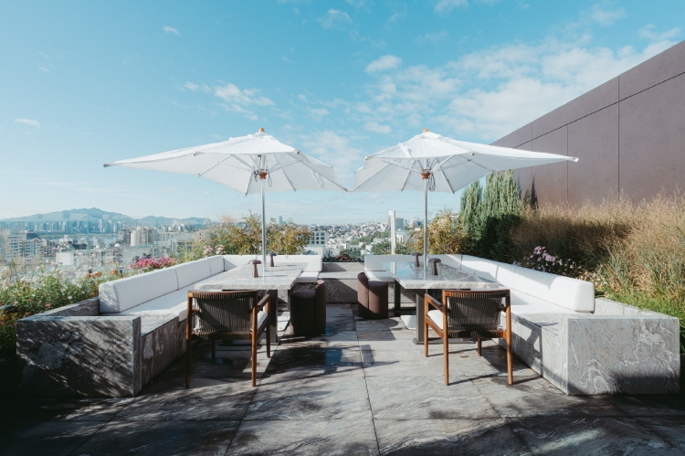 <더 루프(The Roof) 내부 모습>