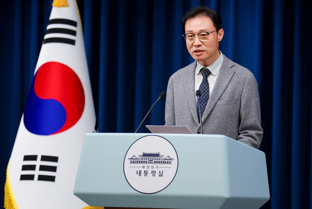 이규연 홍보소통수석이 30일 용산 대통령실에서 비상계엄 사태 1주년인 다음달 3일 대통령 일정 관련 브리핑을 하고 있다. 2025.11.30 연합뉴스