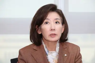 나경원 “李대통령, 中에 쿠팡 前직원 체포 요구 못하면 ‘친중 쎄쎄 정권’ 자인”