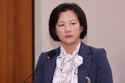 정유미 검사장 “대장동·패스트트랙 항소 포기로 균형… 원칙 저버린 정치질”