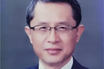 최완주 언론중재위원장 선출