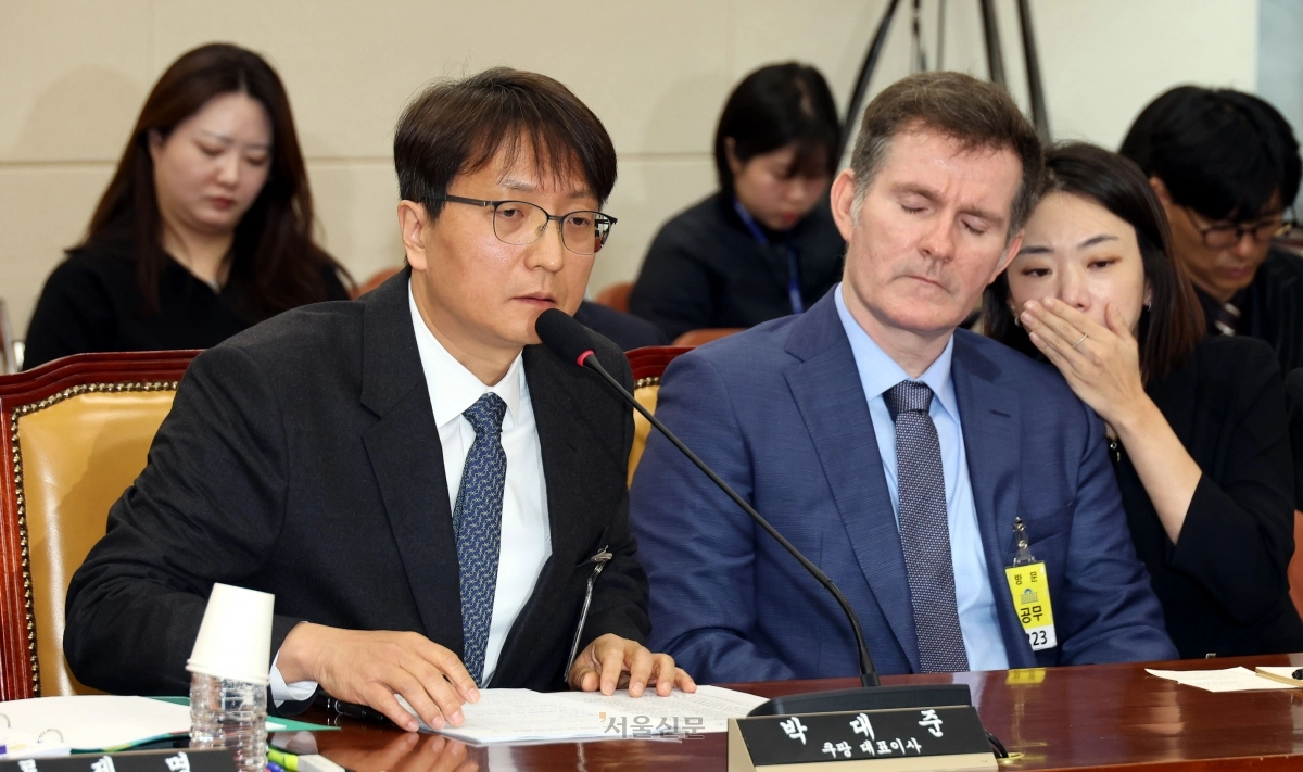 박대준 쿠팡 대표이사가 2일 서울 여의도 국회에서 열린 제429회국회(정기회) 과학기술정보방송통신위원회 제18차 전체회의에 출석해  질의에 답하고 있다. 2025.12.2. 안주영 전문기자