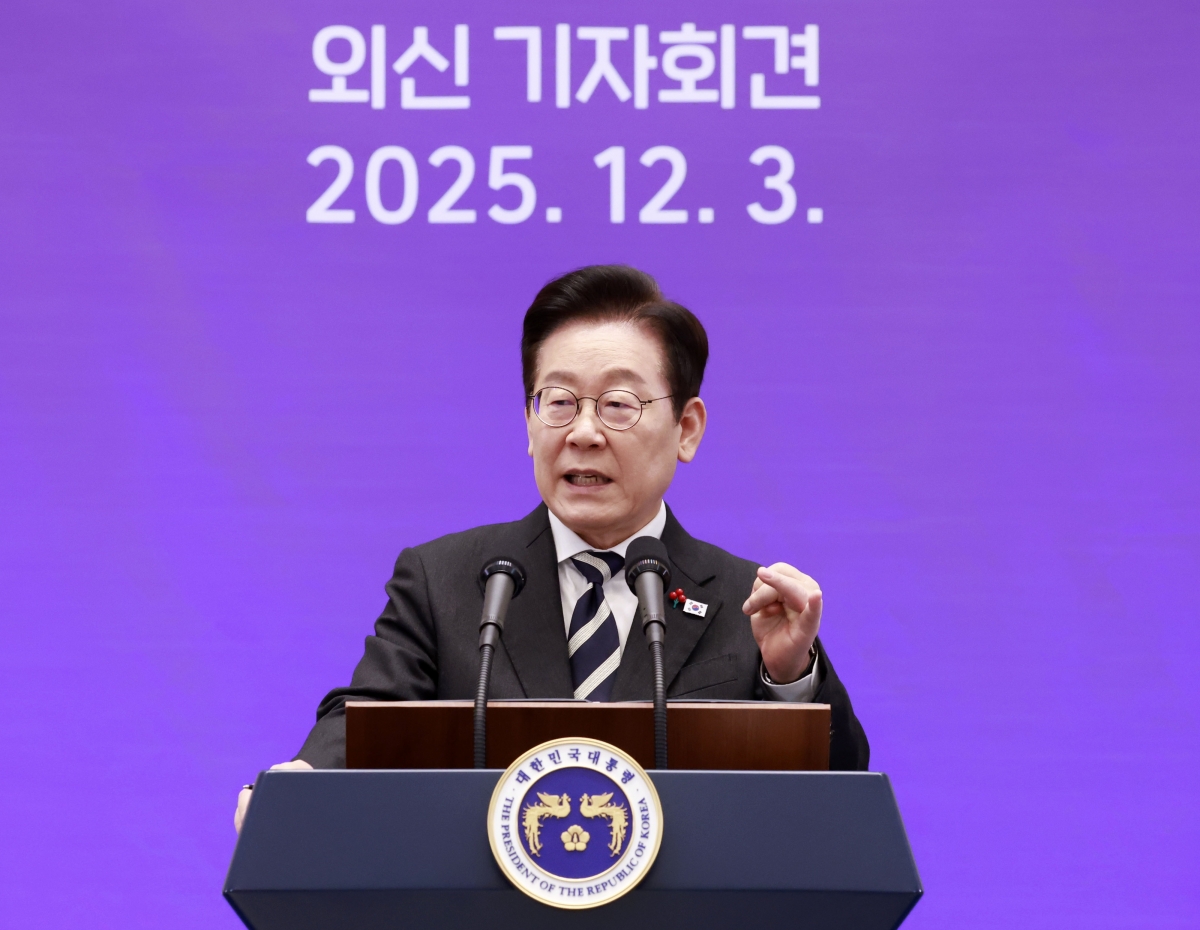 답변하는 이재명 대통령