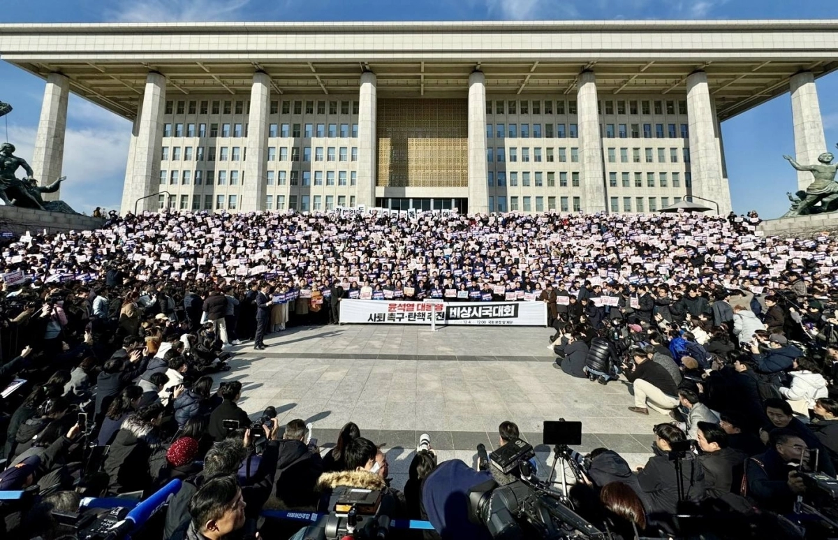 오영훈 제주도지사가 12·3 계엄 1년을 맞아 3일 SNS에 올린 사진. 페이스북 캡처