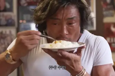 아내 몰래 ‘더러운 집’ 찍더니… 추성훈, ‘최고 인기 유튜버’ 됐다