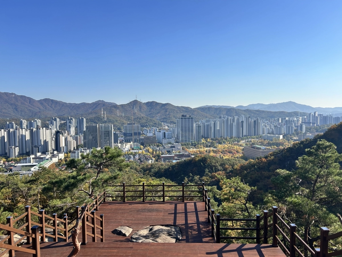 해우리 전망대에서 바라 본 과천시 전경내(과천시 제공)