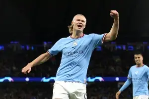 홀란, EPL 111경기 100골… 최소 경기 신기록