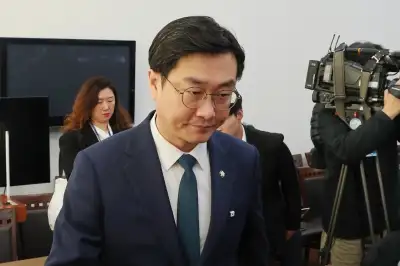 경찰, ‘장경태 성추행 의혹’ 고소인 조사…신변보호 조치