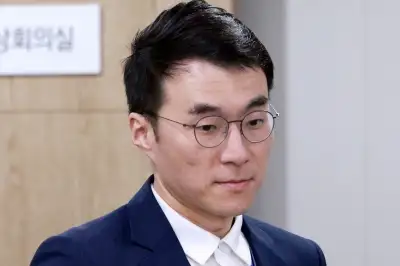 대통령실 “‘인사청탁 논란’ 김남국 비서관 사의…사직서 수리”