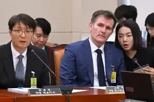 쿠팡 엔지니어 뽑는 중국 채용 사이트 “996없고, 근무강도 낮아”