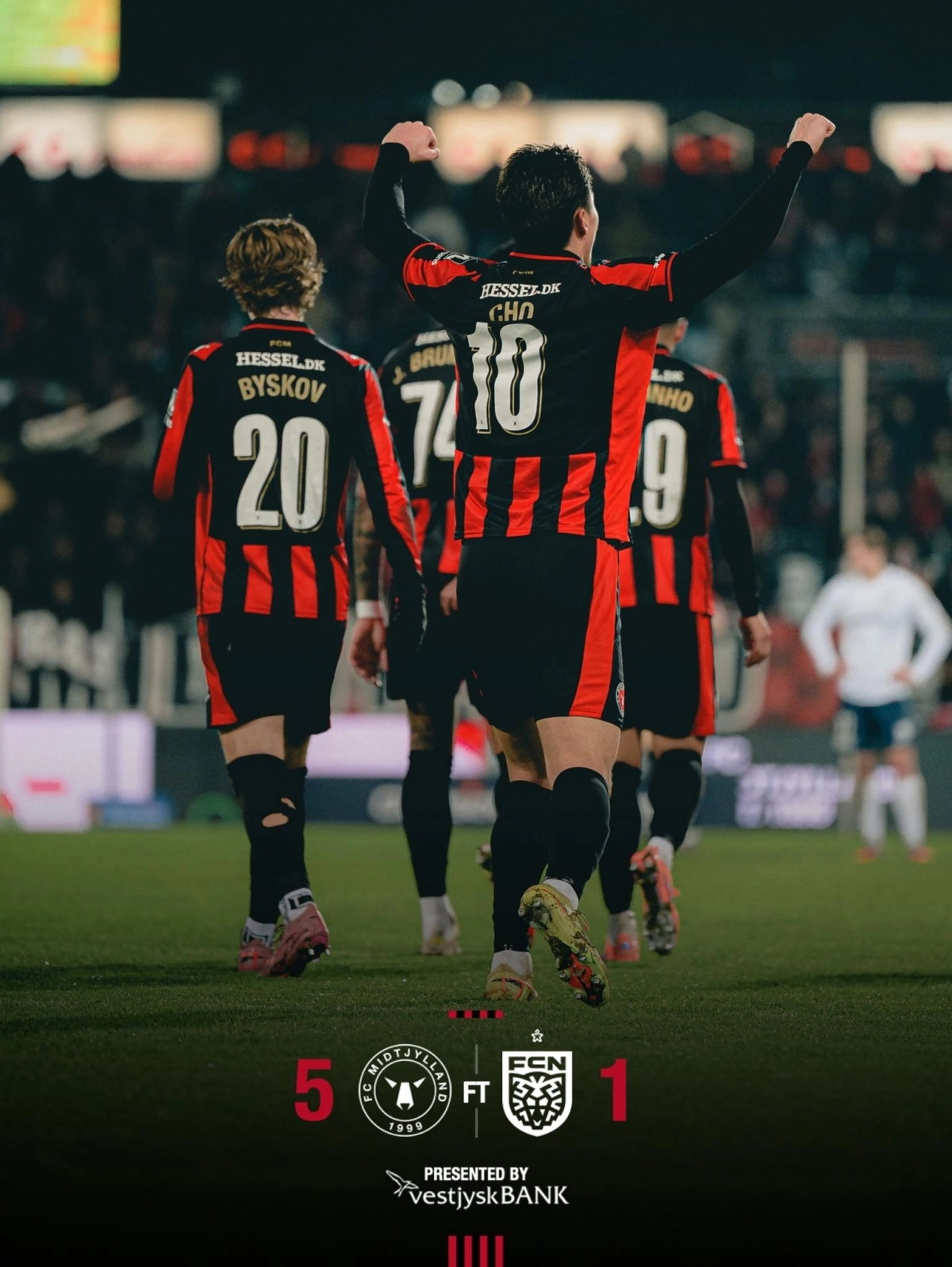 미트윌란 조규성이 5일(한국시간) 덴마크 헤르닝의 MCH 아레나에서 열린 2025~26 덴마크컵 8강 1차전 노르셸란과의 홈 경기에서 득점한 뒤 세레머니하고 있다. 미트윌란 소셜미디어