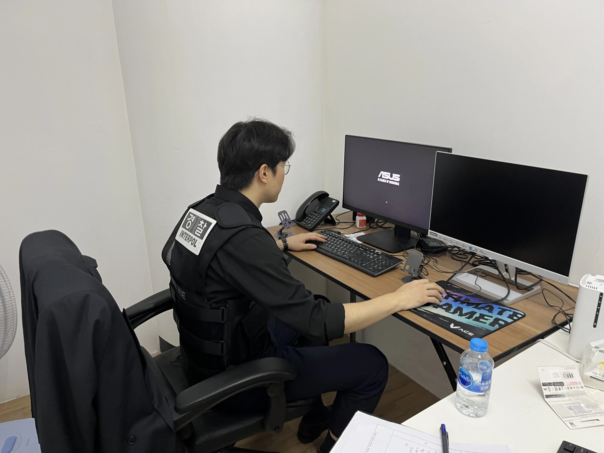 한국·태국 경찰의 보이스피싱 합동 검거 작전 모습. 경찰청 제공