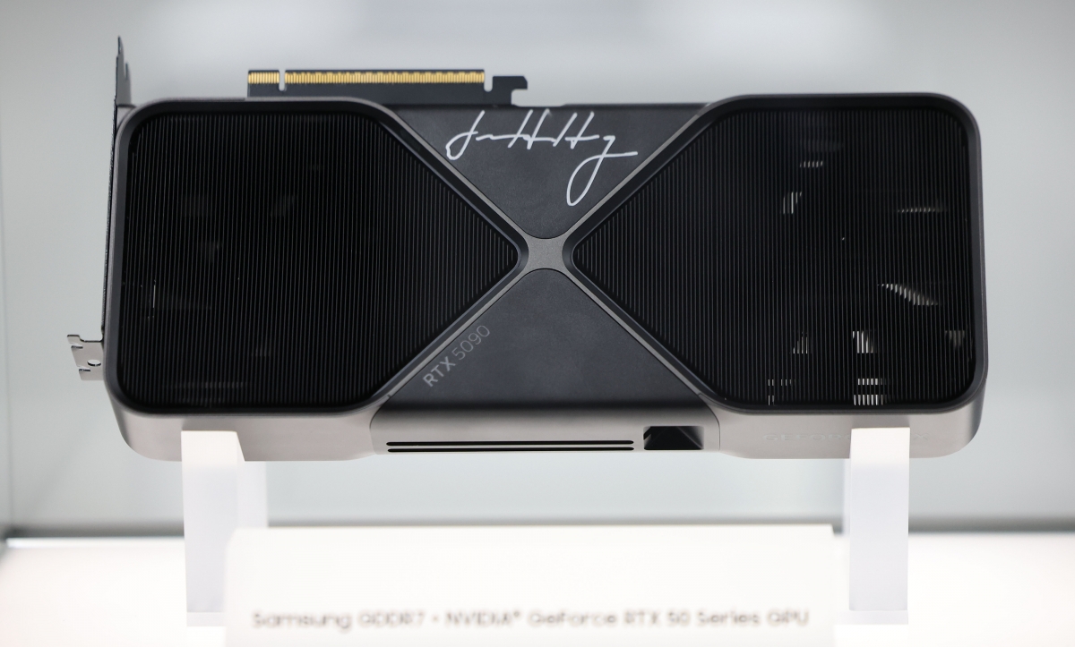 삼성전자 GDDR7 D램 탑재된 엔디비아 RTX 5090