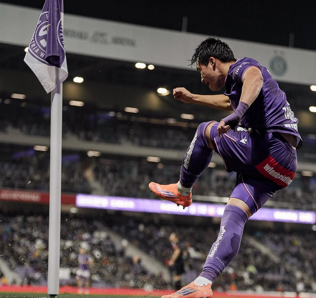 아우스트리아 빈에서 활약하는 이태석. 아우스트리아 빈 소셜미디어(SNS)