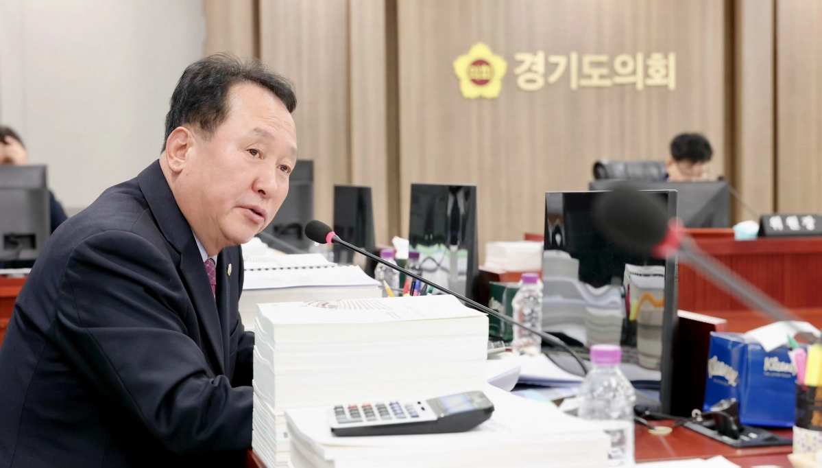 안계일 의원이 8일 2026년도 경기도 예산안 심사에서 질의하고 있다.(사진=경기도의회)