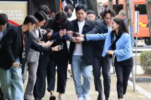 보이스피싱 등 캄보디아 송환 조직원 무더기 법정에