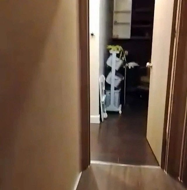 7일(현지시간) 오후 베트남 호찌민 마이치토에 있는 한 아파트 욕실에서 30대 한국인 남성 A씨가 숨진 채 발견됐다. 사진은 시신이 발견된 아파트 호실. 2025.12.8 바오 탄 니엔