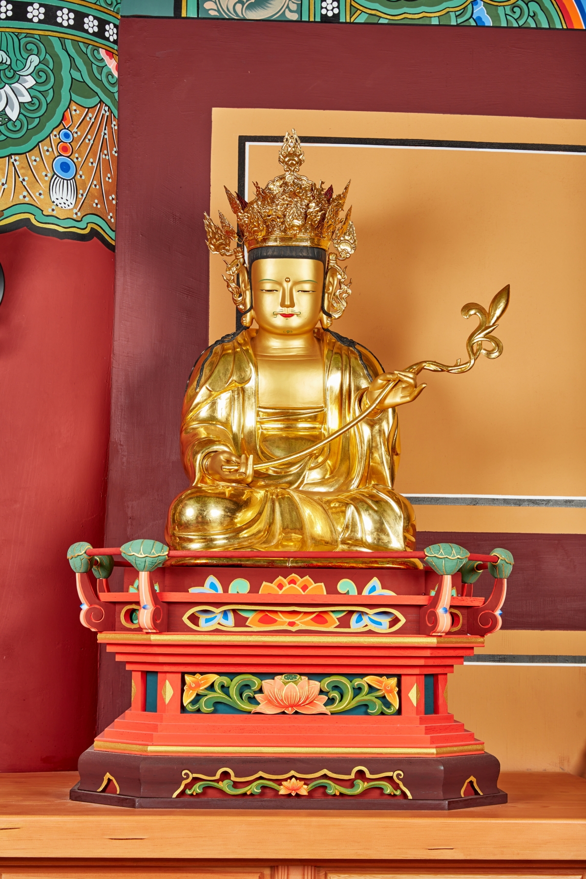 제주도는 서귀포시 토평동 구룡사에 있는 목조보살상이 도 유형문화유산으로 지정 예고됐다. 제주도 제공