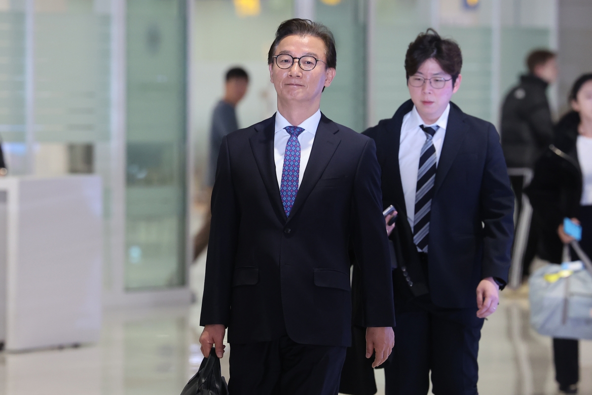 thumbnail - ‘통일교 금품 수수 의혹’ <br>전재수 해수부 장관 사의