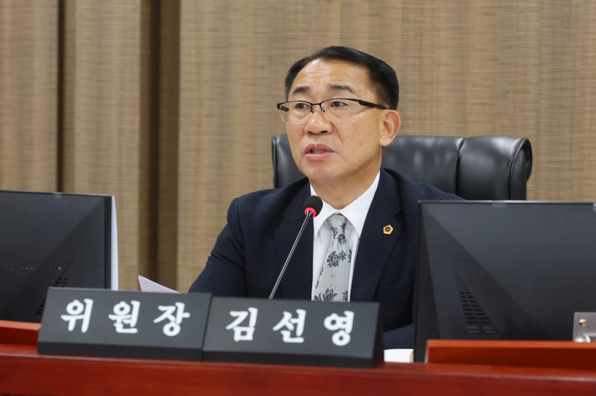 김선영 의원이 10일 예산결산특별위원회 2026년도 본예산 심의에서  질의하고 있다.(사진=경기도의회)