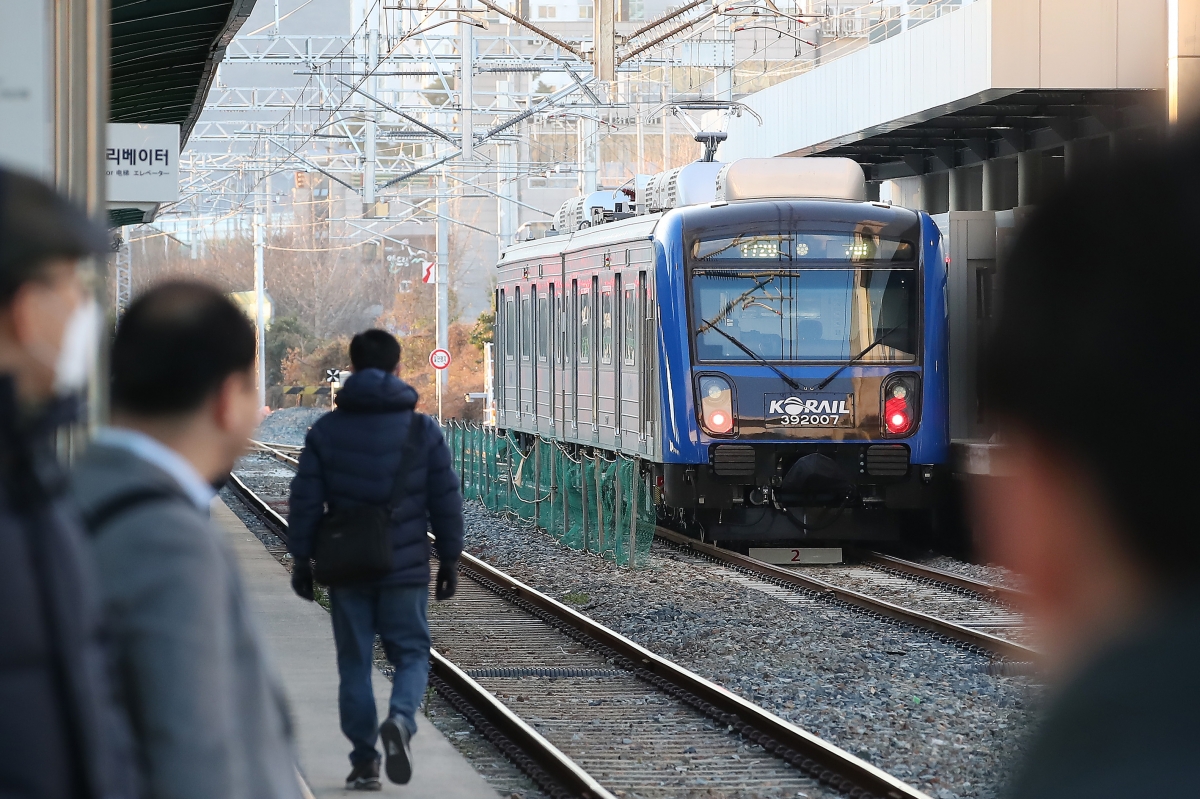 대경선 타고 출근