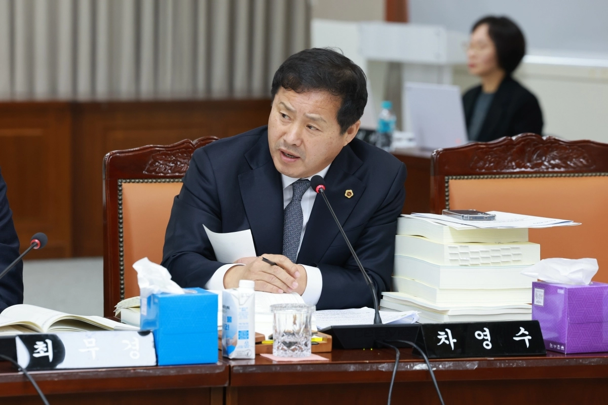 차영수 전남도의원이 지난 10일 열린 전라남도교육비특별회계 2026년도 예산안 심사에서 전남미래국제고의 중요성을 언급하고 있다.