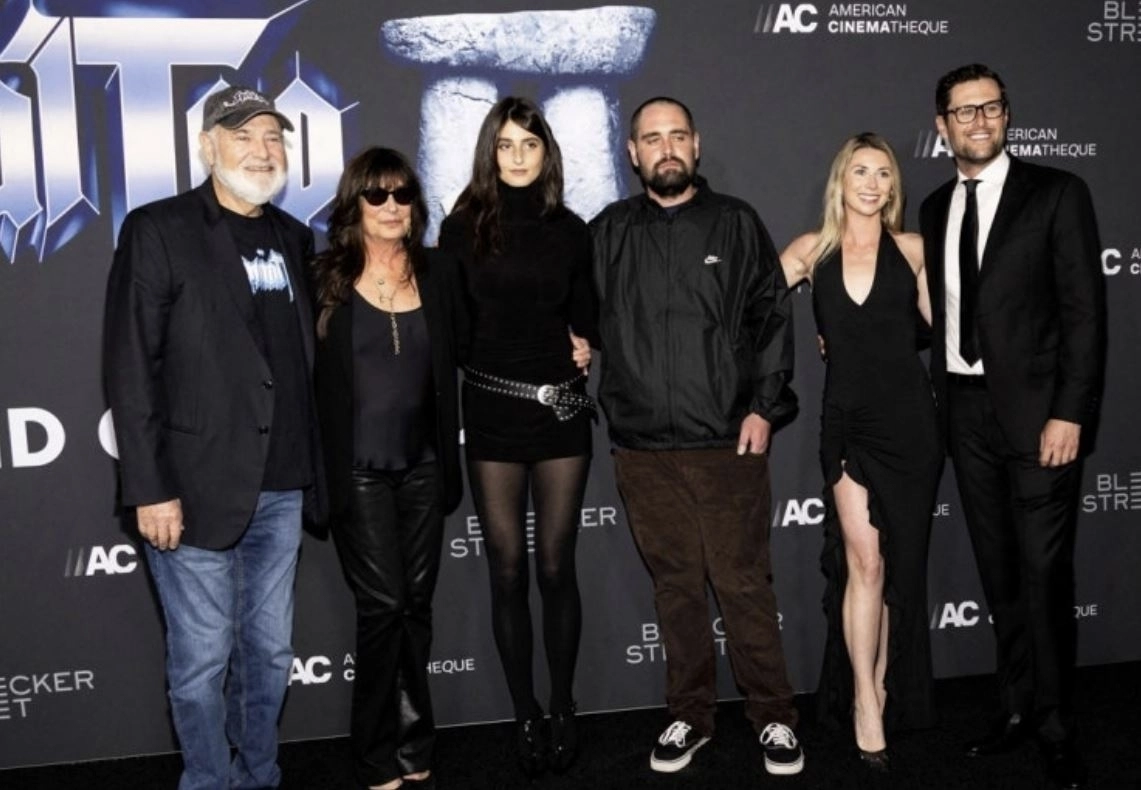 지난 9월 ‘스파이널 탭 2’ 시사회에 참석한 라이너 감독 부부(왼쪽)와 자녀들. 로이터연합뉴스 자료사진