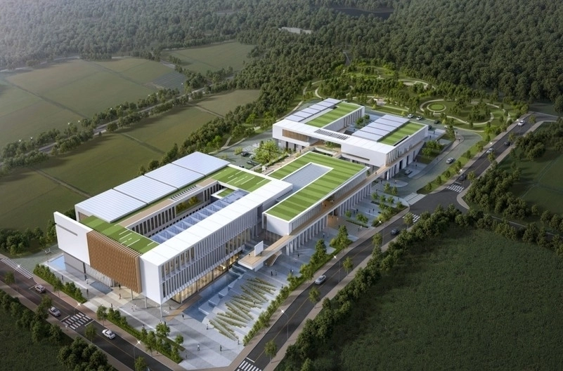 리나라 농식품 기후변화대응 업무수행을 총괄하는 전문 전담 기관인 농식품 기후변화대응센터는 총사업비 594억여 원을 투입해 해남군 삼산면 평활리 일원 3ha 부지에 조성되는 농식품부 직접사업이다. 조감도