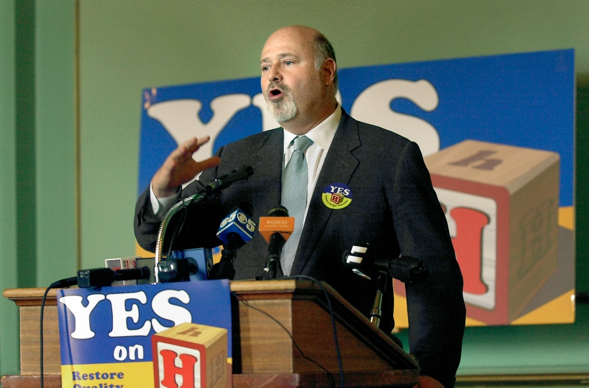 14일(현지시간) 미국 로스앤젤레스 자택에서 숨진 채 발견된 헐리우드 유명 감독 롭 라이너의 생전 모습. AP 연합뉴스