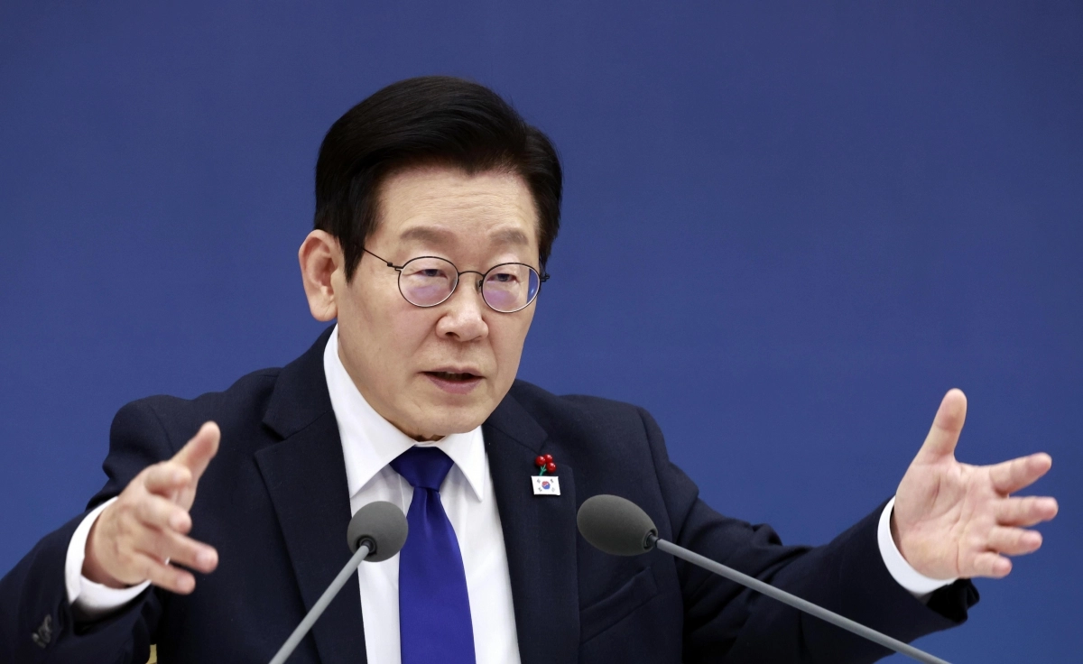 이재명 대통령이 16일 세종시 정부세종컨벤션센터에서 열린 보건복지부(질병관리청)·식품의약품안전처 업무보고에서 발언하고 있다. 뉴시스