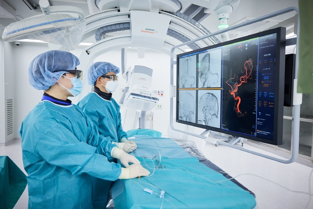 순천향대 천안병원 충남권역 심뇌혈관질환센터 시술 모습.