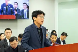 국중범 경기도의원, 의용소방대 정년 연장 법률 개정 촉구 건의안 상임위 통과