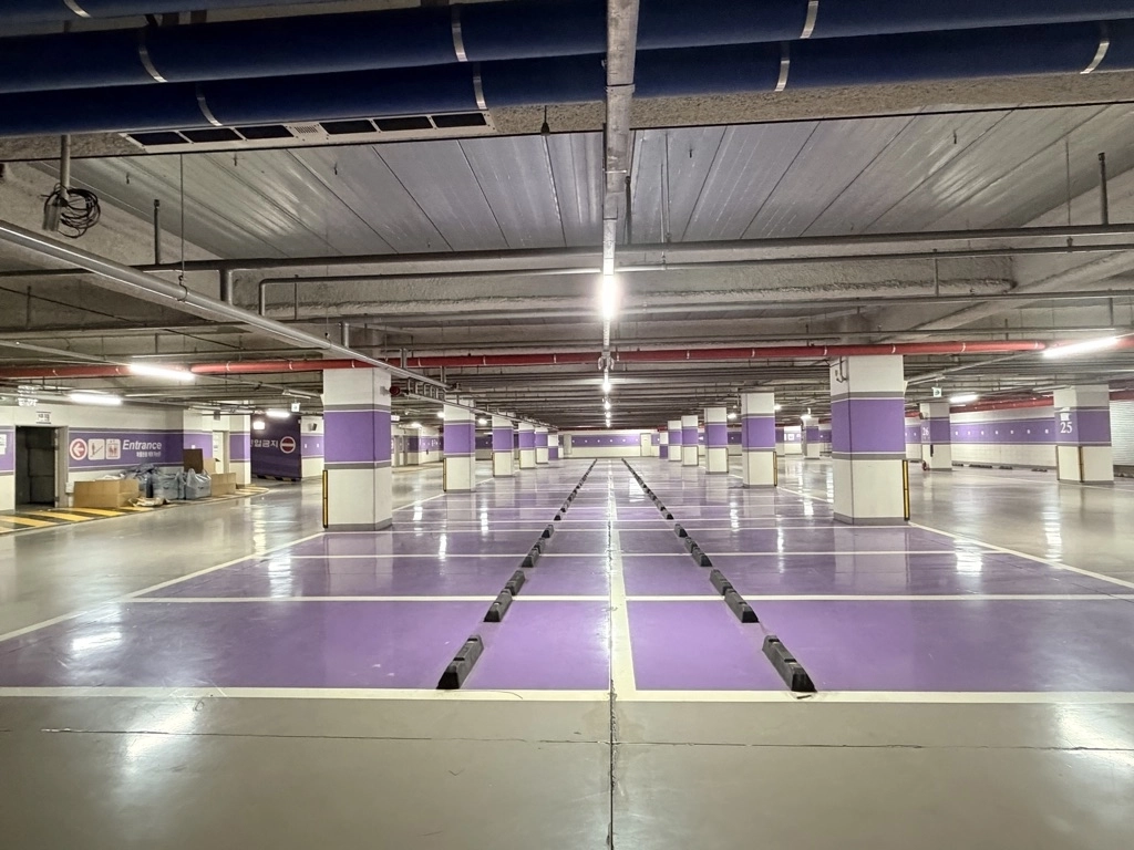 중구 굿모닝시티쇼핑몰 주차장