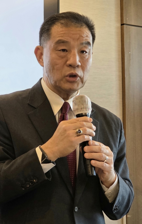 세계 칠십인 총관리 역원 중 한 명인 김현수 장로.