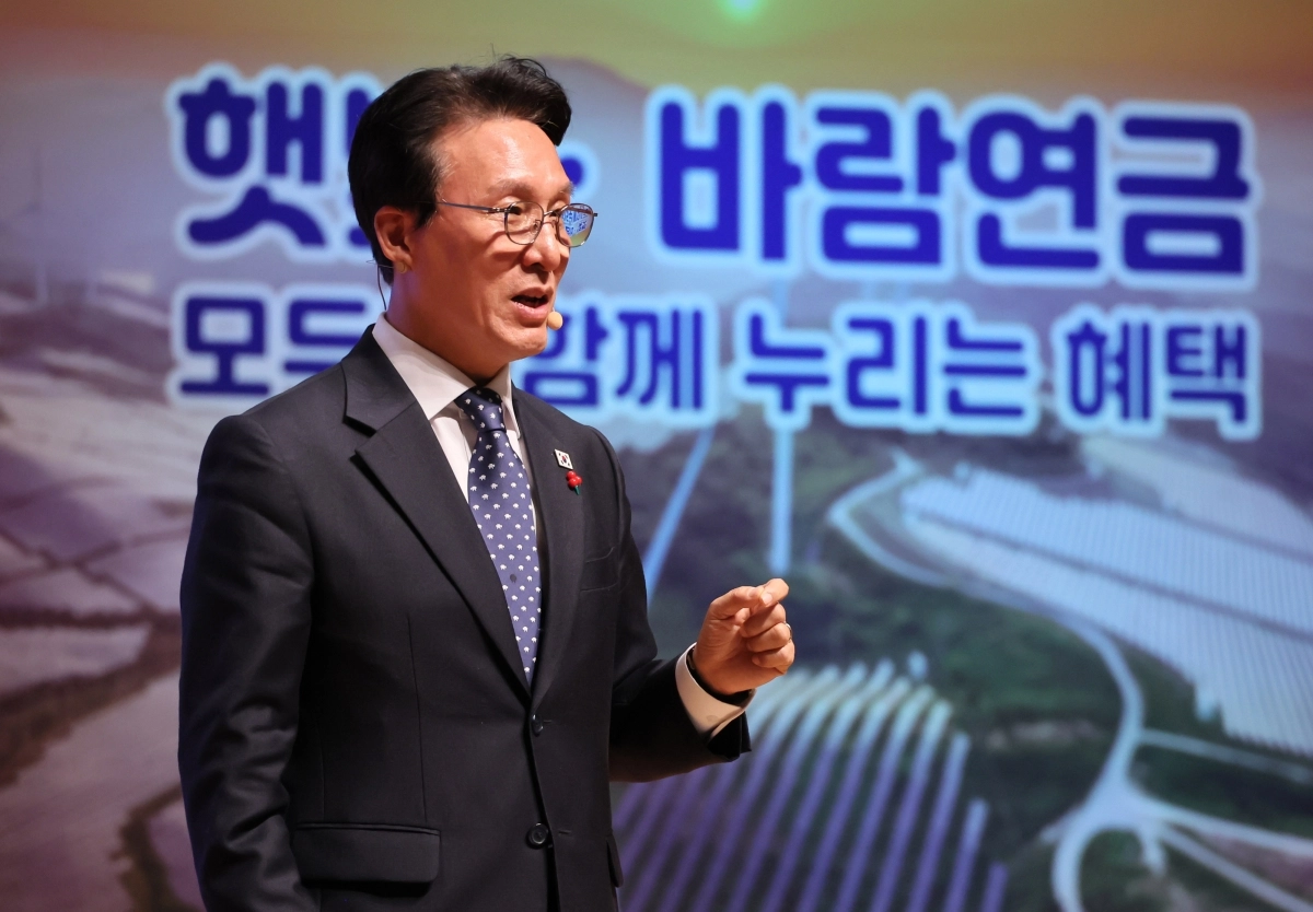 김민석 국무총리가 20일 전남 무안군 전남도청에서 열린 국정 설명회에서 발언하고 있다. 2025.12.20 연합뉴스