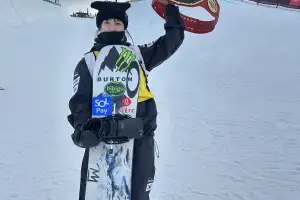 여고생 최가온, 스노보드 월드컵 2주 연속 우승…밀라노 정조준