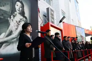 ‘신의 아그네스’ 윤석화, 헌신과 예술적 발자취 새긴 대학로 떠나 영면