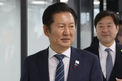 ‘내란재판부 연말 대전’ 여당 따로, 법원 따로 밀어붙인다