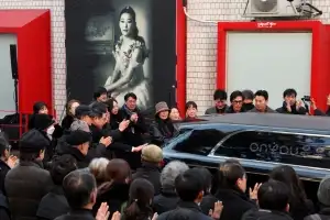 “연극은 그에게 ‘가장 진실한 땅’이었다”