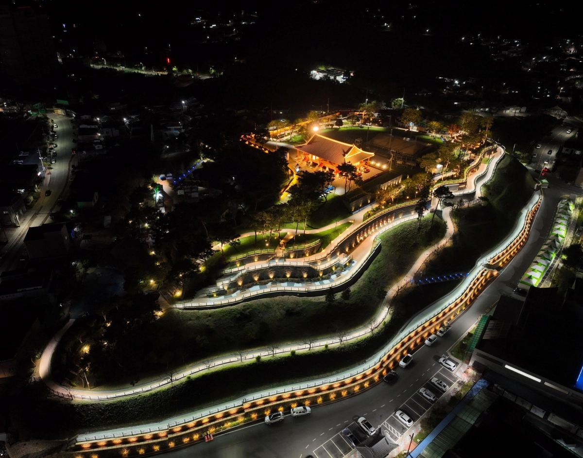 열선루 야경 전경