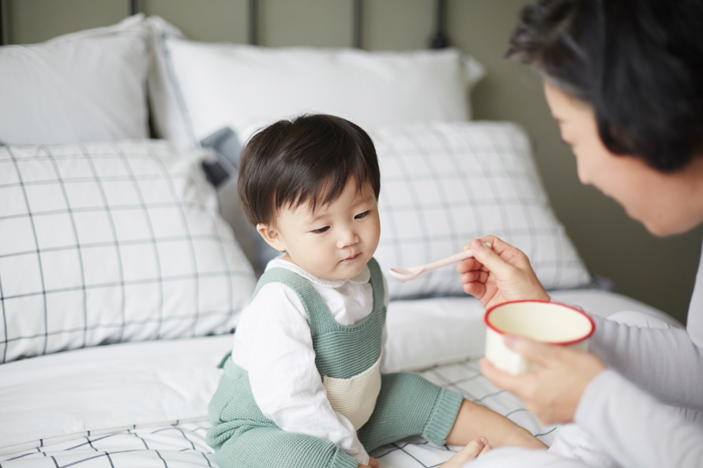 손주돌봄. 기사와 직접 관련 없는 자료 이미지. 아이클릭아트