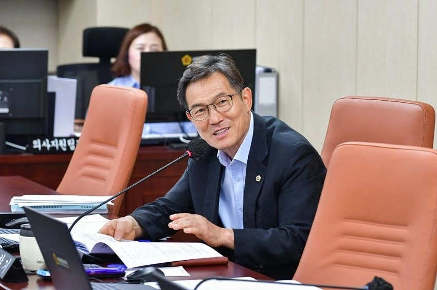 질의하는 남궁역 의원