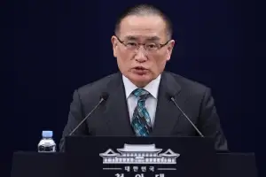 한미, 핵잠 별도 협정 추진… 위성락 “내년 초 美실무단 방한”