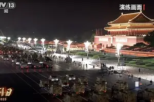 中 군사력 우려하는 美 “핵탄두 1000개, 항모 3배 증강”…해법은 ‘온건책’