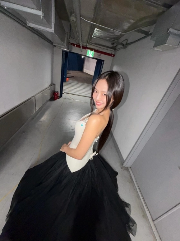 제니 SNS