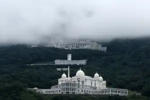 성전·병원·박물관 등 ‘통일교 타운’… 캐스팅보터로 가평군 쥐고 흔들어