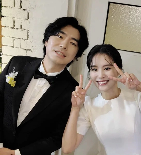 이시언 서지승 부부. 사진=기안84 인스타그램 캡처