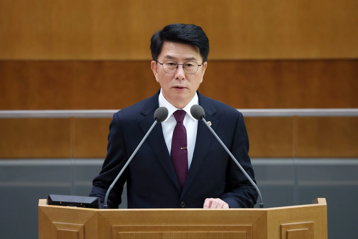 윤성근 의원이 26일 정례회 제5차 본회의에서 5분 자유발언을 하고 있다.(사진=경기도의회)