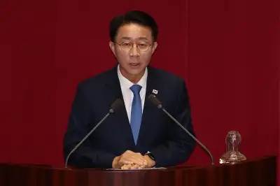 차기 국회의장 ‘명심’은 조정식?…정무특보 발탁